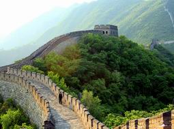雄大な萬里の長城―慕田峪長城を楽しむ 
