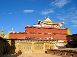 松赞林寺