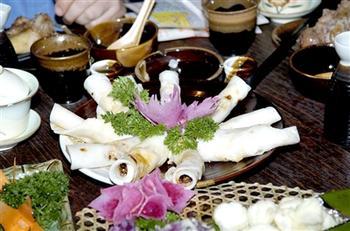 大理砂鍋料理